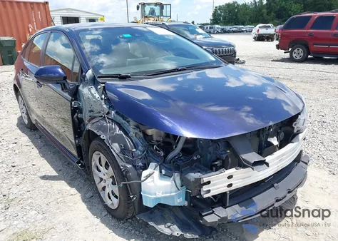 2021 Toyota Corolla Le z USA, uszkodzony, nr VIN JTDEPMAEXMJ178131